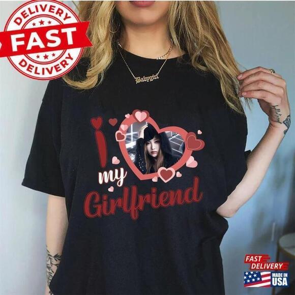 Jaci
H Other - Giselle Aespa Savage Tour Kpop Fan Graphic Unisex T-Shirt